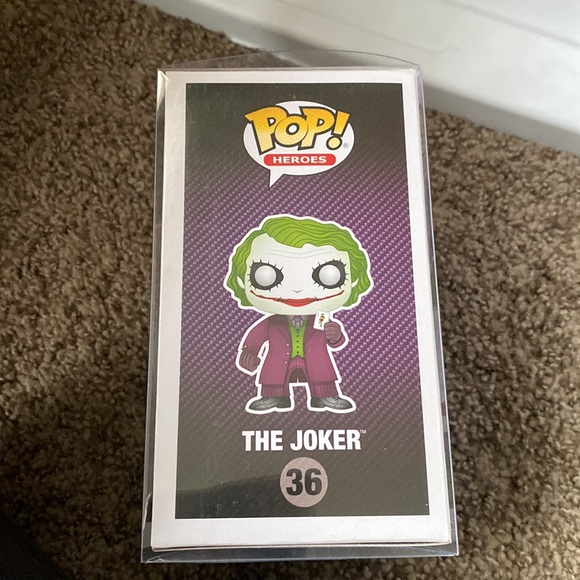 The joker dark knight funko pop - Picture 3 of 6